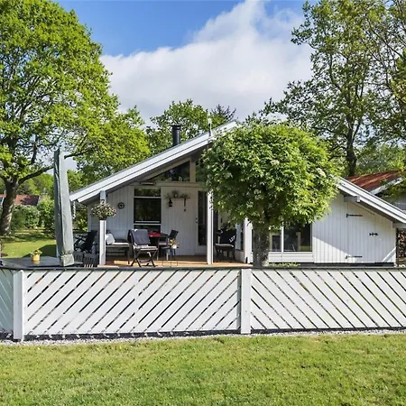 Dom wakacyjny 30328-odder-lyngbakkevej-19 *